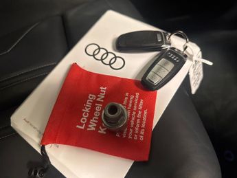 Audi e-tron 55 S line Sportback quattro 95kWh (11kW Charger) (408 ps) - ADJU
