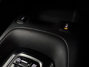 Suzuki Swace 1.8h Motion CVT (140 ps) - LANE DEPARTURE  - BLUETOOTH - CRUISE
