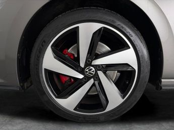 Volkswagen Polo 2.0 TSI GTI DSG (207 ps) - WIFI - BLUETOOTH - CRUISE