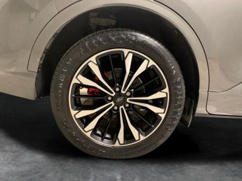 Ford Kuga 2.5 Duratec 14.4kWh ST-Line X Edition Plug-in CVT (225 ps) - KEY