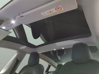 Tesla Model 3 (Dual Motor) Long Range 4WDE (346 ps) - ENH AUTOPILOT - HEATED W