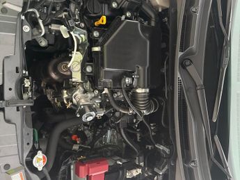 Suzuki Swift 1.2 MHEV Motion CVT (82 ps) - NAV - BLIND SPOT ASSIST - LANE DEP