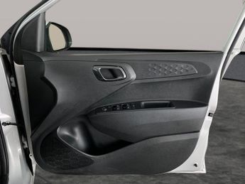Hyundai i10 1.0 SE Connect (67 ps) - BLUETOOTH - CRUISE - CLIMATE CONTROL