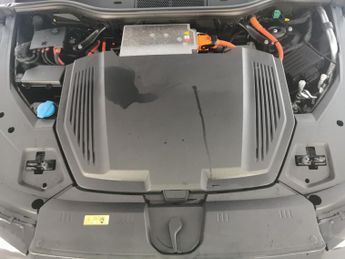 Audi e-tron 50 Technik quattro 71.2kWh (11kW Charger) (313 ps) - LED - REVER