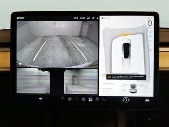 Tesla Model Y SUV RWD (346 ps) - HEATED STEERING - WIFI - BLIND SPOT ASSIST