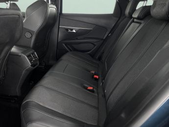 Peugeot 3008 1.6 13.2kWh Allure Premium Plug-in e-EAT (225 ps) - LANE DEPARTU