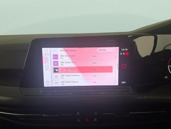 Volkswagen Golf 2.0 TSI GTI DSG (245 ps) - DIGITAL DASH - PADDLE SHIFT - PARK SE