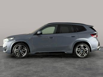 BMW iX1 30 66.5kWh M Sport xDrive (11kW Charger) (313 ps) - PARK ASSIST