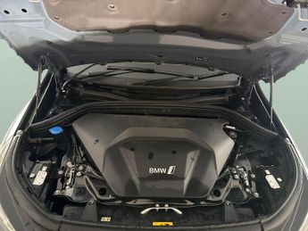 BMW iX1 30 66.5kWh M Sport xDrive (11kW Charger) (313 ps) - PARK ASSIST