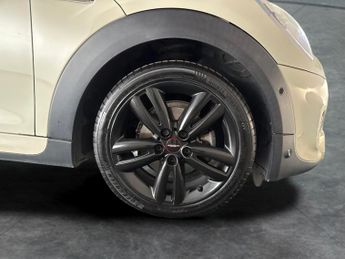 Mini Hatch 1.5 Cooper Sport Steptronic (136 ps) - ROOF AND MIRROR CAPS - BL