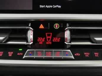 BMW 3 Series 2.0 330e 12kWh M Sport Plug-in (292 ps) - HEATED SEATS - NAV