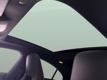 Mercedes-Benz CLA 2.0 CLA220d AMG Line (Premium Plus 2) Coupe 8G-DCT (190 ps) - MU