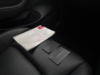 Tesla Model 3 Standard Range Plus RWD (241 bhp) - PARK ASSIST - LED - REVERSE 