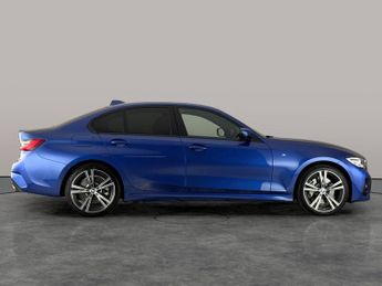 BMW 3 Series 2.0 330e 12kWh M Sport Plug-in (292 ps) - LEATHER - PARK ASSIST 