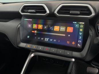 MG MG ZS 1.5 + Trophy (196 ps) - CARPLAY - KEYLESS ENTRY - LED