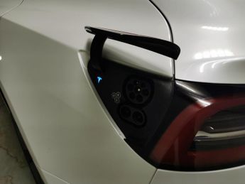 Tesla Model 3 Long Range RWD (282 ps) - PARK ASSIST - LED - REVERSE CAM