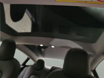 Tesla Model 3 Long Range RWD (282 ps) - PARK ASSIST - LED - REVERSE CAM