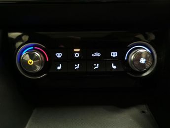 MG MG ZS 44.5kWh Exclusive (143 ps) - HEATED SEATS - NAV - BLIND SPOT ASS