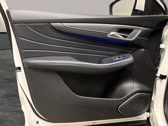 MG Mg Hs 1.5 T-GDI 16.6kWh Exclusive Plug-in (258 ps) - CARPLAY - ACTIVE 