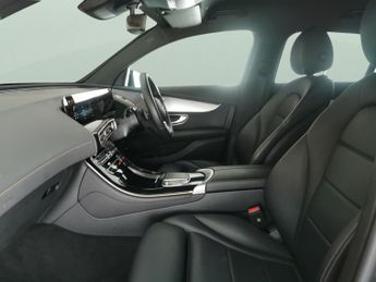 Mercedes-Benz EQC EQC 400 80kWh Sport 4MATIC (408 ps) - NAV - HEATED LEATHER - MIR