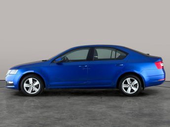 Skoda Octavia 1.0 TSI GPF SE DSG (115 ps) - PRIVACY GLASS - PARK SENSORS - USB