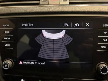 Skoda Octavia 1.0 TSI GPF SE DSG (115 ps) - PRIVACY GLASS - PARK SENSORS - USB