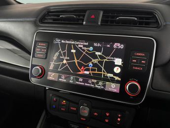 Nissan Leaf 59kWh e+ Tekna (217 ps) - LED - NAV - LANE DEPARTURE