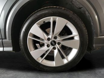 Audi Q2 1.5 TFSI CoD 35 S line S Tronic (150 ps) - CRUISE - DRIVING MODE