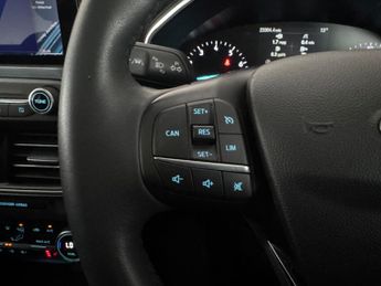 Ford Focus 1.0T EcoBoost Active X (125 ps) - LANE DEPARTURE  - BLUETOOTH - 