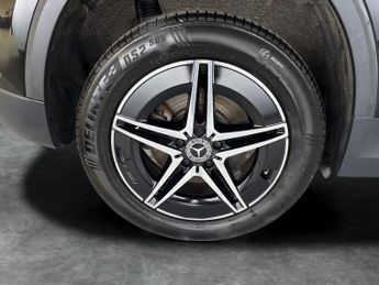 Mercedes-Benz EQA EQA 250 66.5kWh AMG Line (190 ps) - HEATED LEATHER - MIRROR PACK