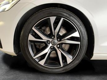 Volvo S60 2.0 T5 R-Design Plus (250 ps) - ADAPT CRUISE - SENSUS SAT NAV
