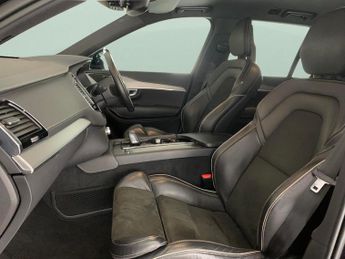 Volvo XC90 2.0h T8 Twin Engine Recharge 11.6kWh R-Design Plug-in 4WD (390 p