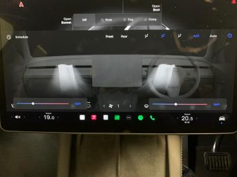Tesla Model Y (Dual Motor) Long Range 4WDE (384 bhp) - LED - REVERSE CAM - NAV