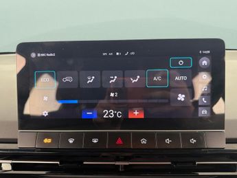 MG Mg4 51kWh SE (170 ps) - SPEED LIMIT RECOG - 17IN ALLOYS - CLIMATE CO