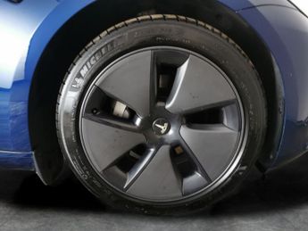 Tesla Model 3 (Dual Motor) Long Range 4WDE (346 ps) - PARK ASSIST - LED - REVE