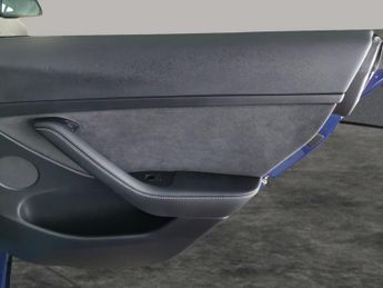 Tesla Model 3 (Dual Motor) Long Range 4WDE (346 ps) - PARK ASSIST - LED - REVE