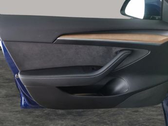 Tesla Model 3 (Dual Motor) Long Range 4WDE (346 ps) - PARK ASSIST - LED - REVE