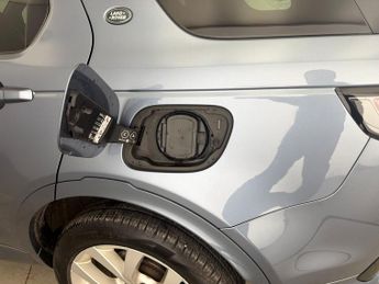 Land Rover Discovery Sport 1.5 P300e 12.2kWh Urban Edition Plug-in 4WD (309 ps) - CARPLAY