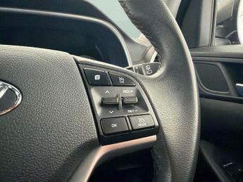 Hyundai Tucson 1.6 CRDi Premium DCT (136 ps) - BLIND SPOT ASSIST - LANE DEPARTU