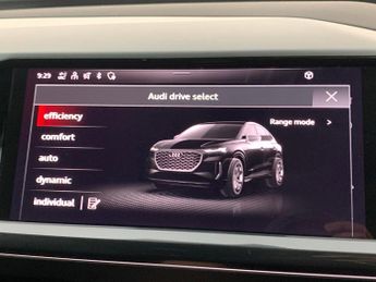 Audi Q4 E-tron 40 S line Sportback 82kWh (204 ps) - CARPLAY - LED - HEATED SEAT