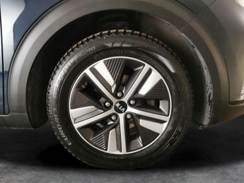 Kia Niro 1.6 GDi 8.9kWh 3 Plug-in DCT (139 bhp) - HEATED WHEEL - APPLE CA