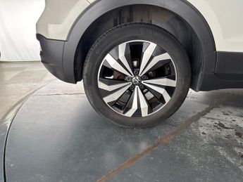 Volkswagen T-cross 1.0 TSI Black Edition DSG (110 ps) - PARK SENSORS - AIR CON - DA