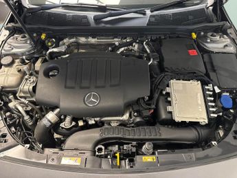 Mercedes-Benz A Class 2.0 A180d AMG Line 8G-DCT (116 ps) - HEATED LEATHER - COMFORT PA