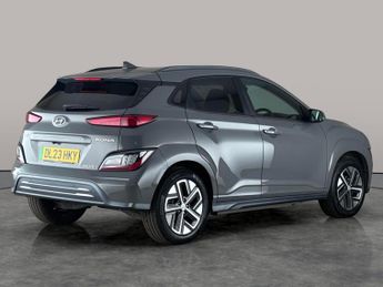 Hyundai Kona 39kWh Premium (10.5kW Charger) (136 ps) - HEATED SEATS - HEATED 