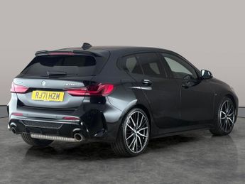 BMW 1 Series 2.0 M135i xDrive (306 ps) - 19IN 557M ALLOYS - CARPLAY - ACTIVE 