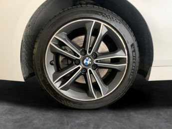 BMW 2 Series Gran Coupe 1.5 218i Sport (LCP) DCT (136 ps) - ACTIVE LANE ASSIST - LED - N
