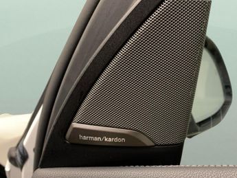 BMW iX3 80kWh Premier Edition Pro (286 ps) - HUD - PARK ASSIST - HK AUDI
