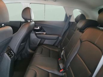 Kia Niro 1.6 GDi 8.9kWh 3 Plug-in DCT (139 bhp) - HEATED WHEEL - APPLE CA