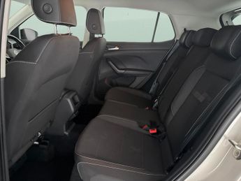 Volkswagen T-cross 1.0 TSI Black Edition DSG (110 ps) - PARK SENSORS - AIR CON - DA