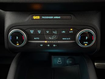 Ford Kuga 2.5 EcoBoost Duratec 14.4kWh ST-Line Plug-in CVT (225 ps) - REVE